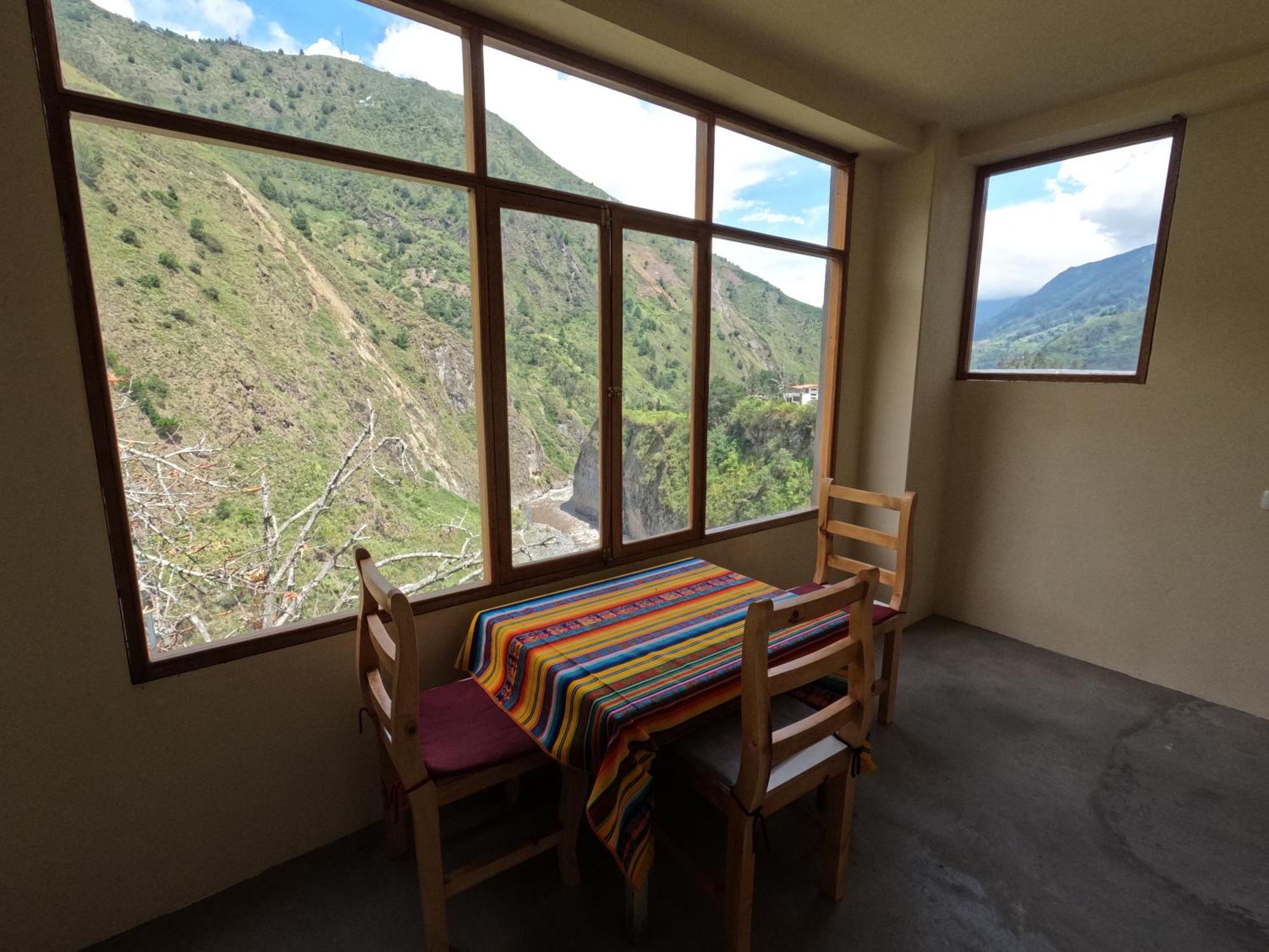 Backpackers-Balcones-River-Lodge Baños Buitenkant foto