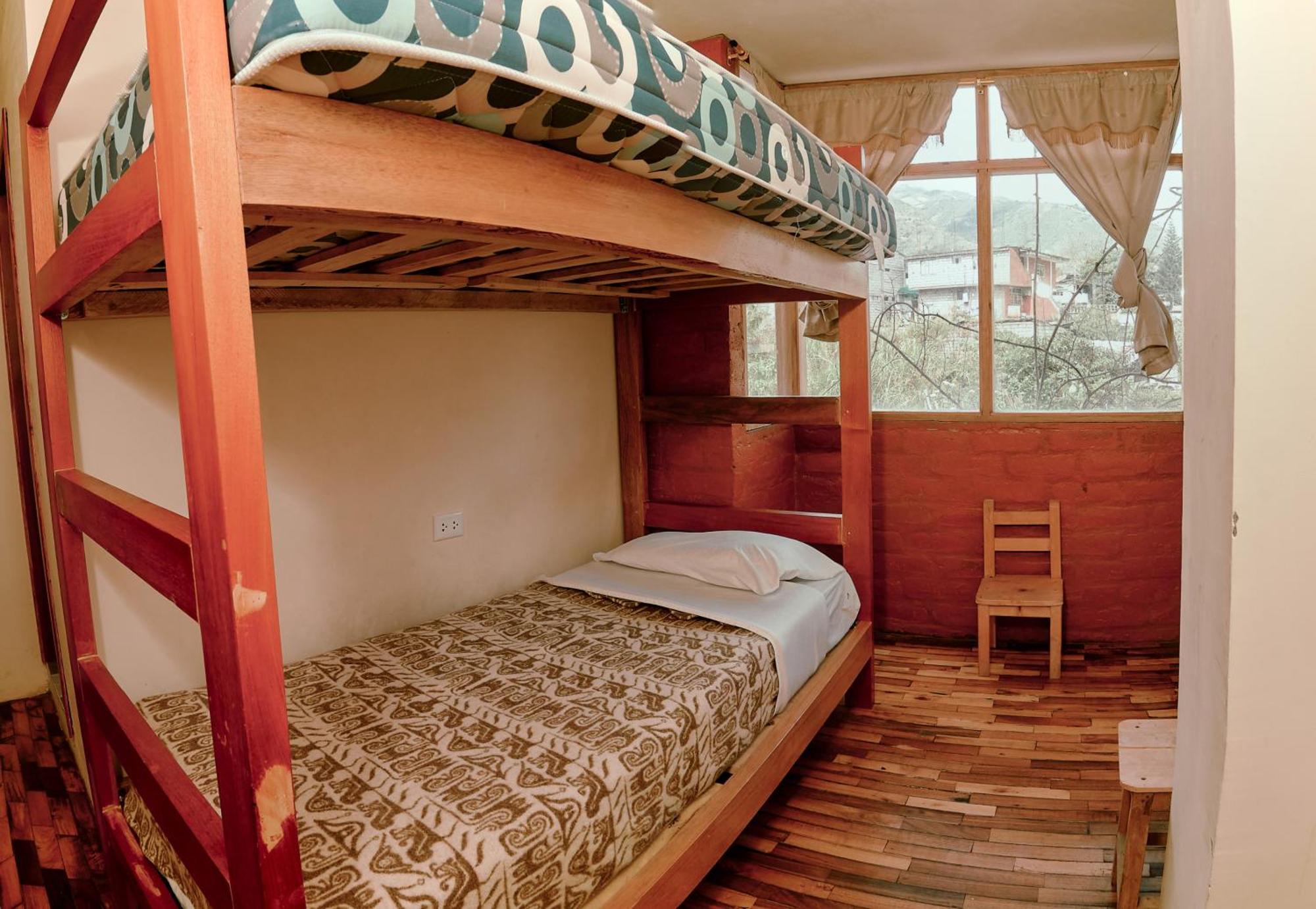 Backpackers-Balcones-River-Lodge Baños Buitenkant foto