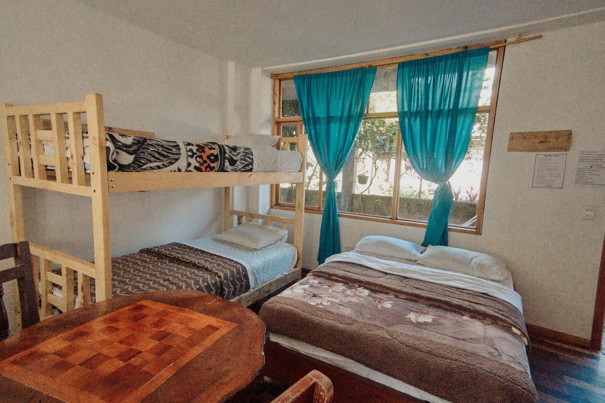 Backpackers-Balcones-River-Lodge Baños Buitenkant foto