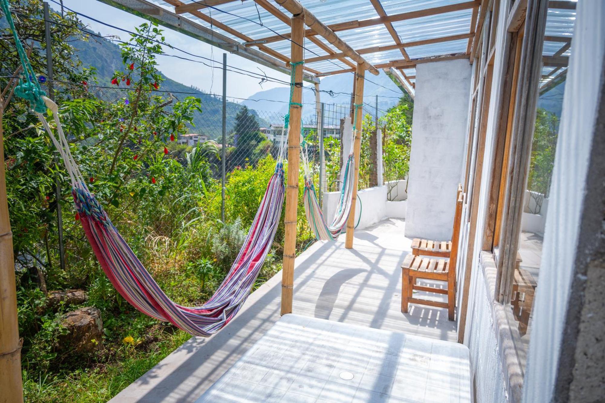 Backpackers-Balcones-River-Lodge Baños Buitenkant foto